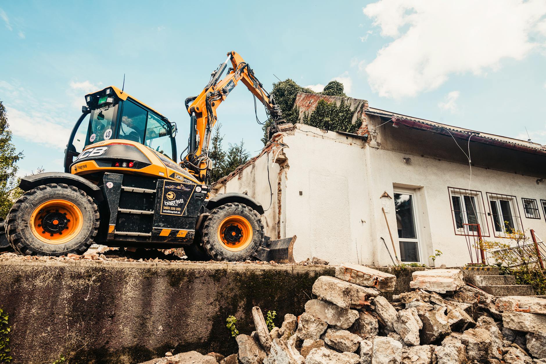 Deconstruction Demolition