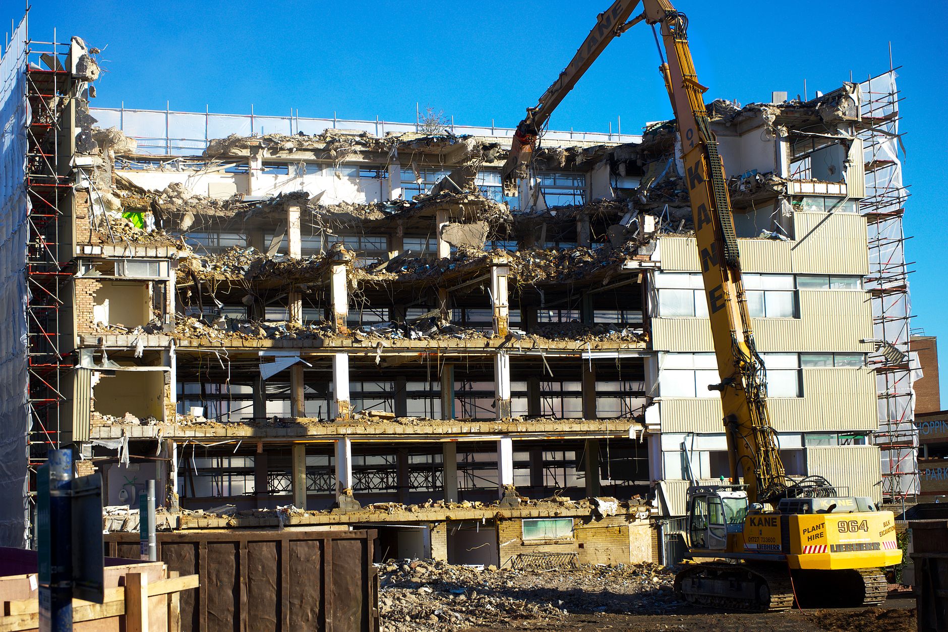 How to choose the best Demolition contractor in El Sobrante in El Sobrante, CA - MPH Deconstruction